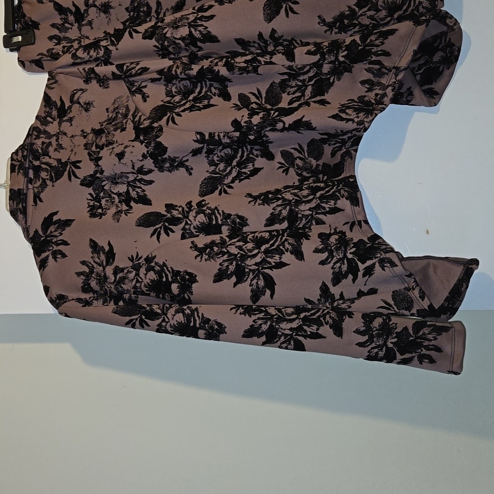 2 piece set - Picture 6 of 8